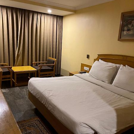Asr Guesthouse تيروباتي المظهر الخارجي الصورة