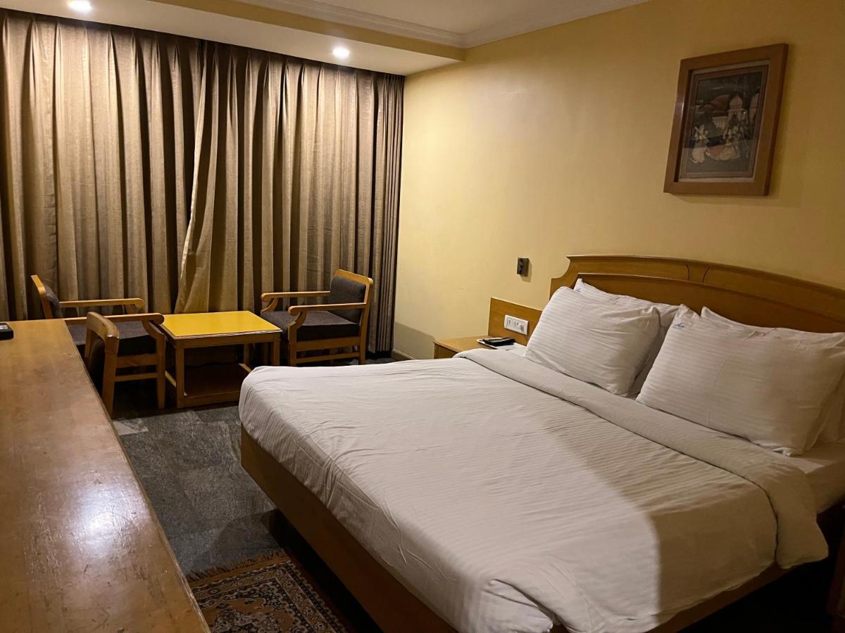 Asr Guesthouse تيروباتي المظهر الخارجي الصورة